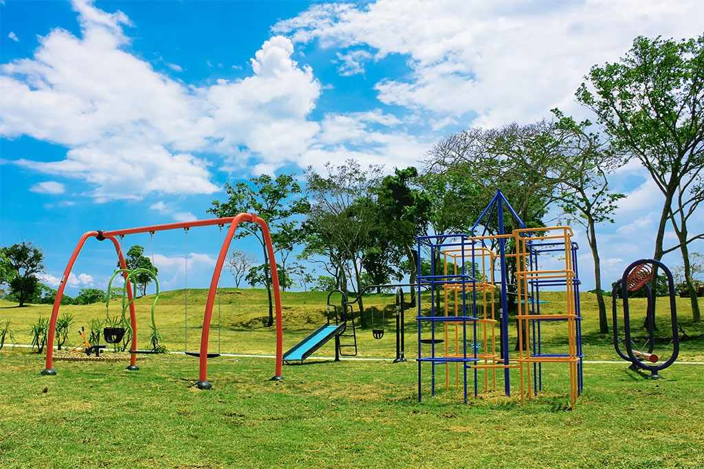 Casa en VentaCasa en venta  3 dormitorios 6 baños 4 parqueos Foto 14