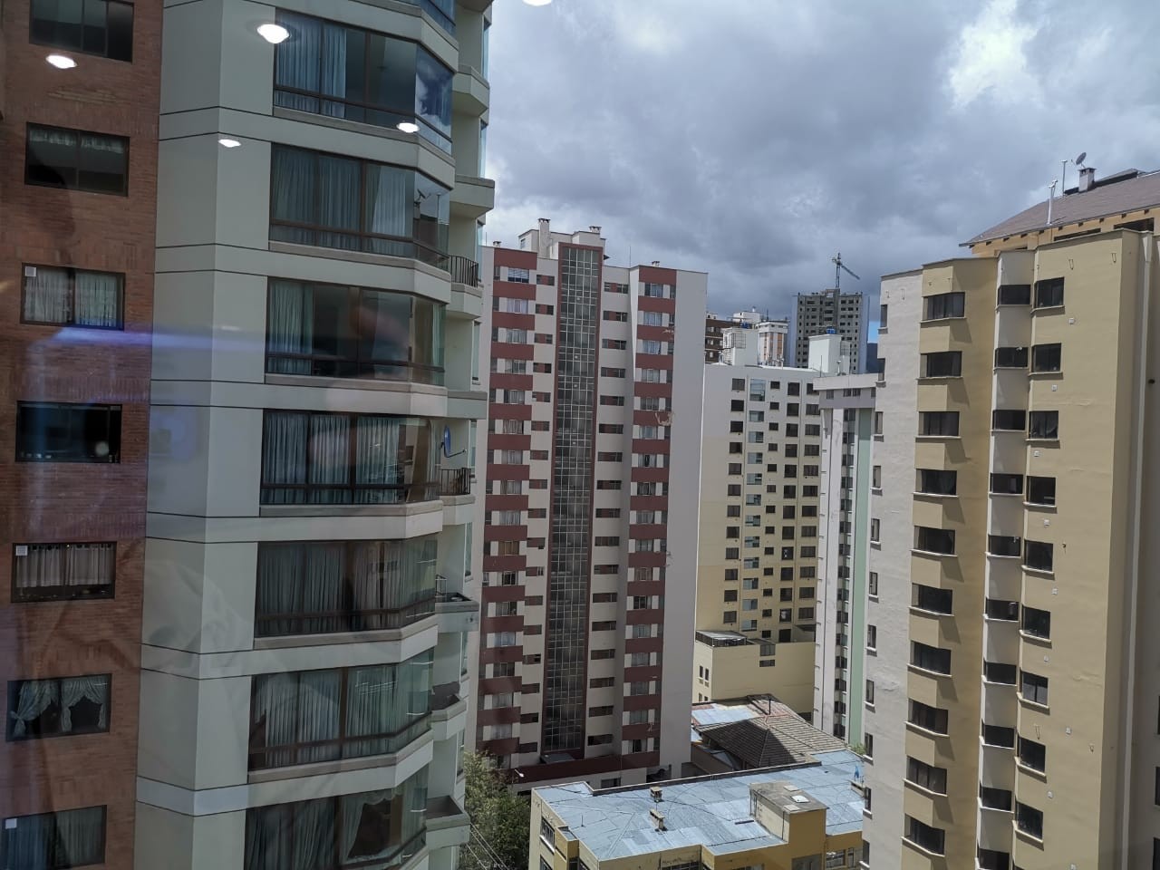 Oficina en San Jorge en La Paz 5 dormitorios 1 baños  Foto 6