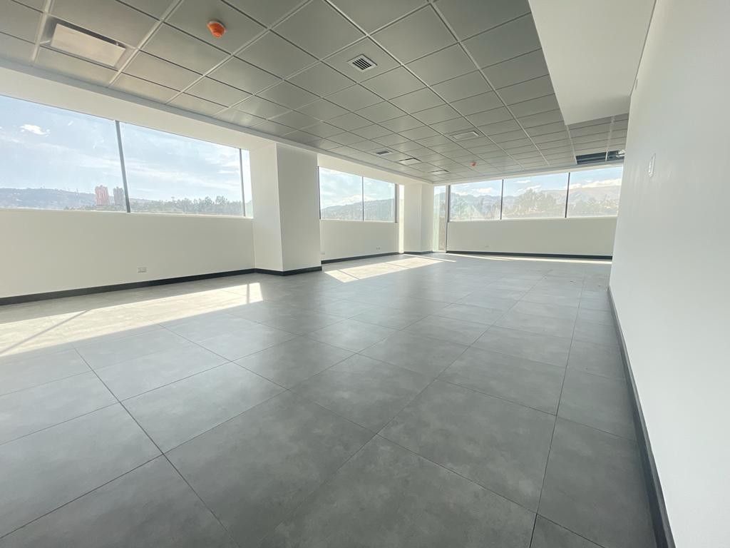 Oficina OFICNA EN ALQUILER EN CALACOTO A ESTRENAR Foto 4