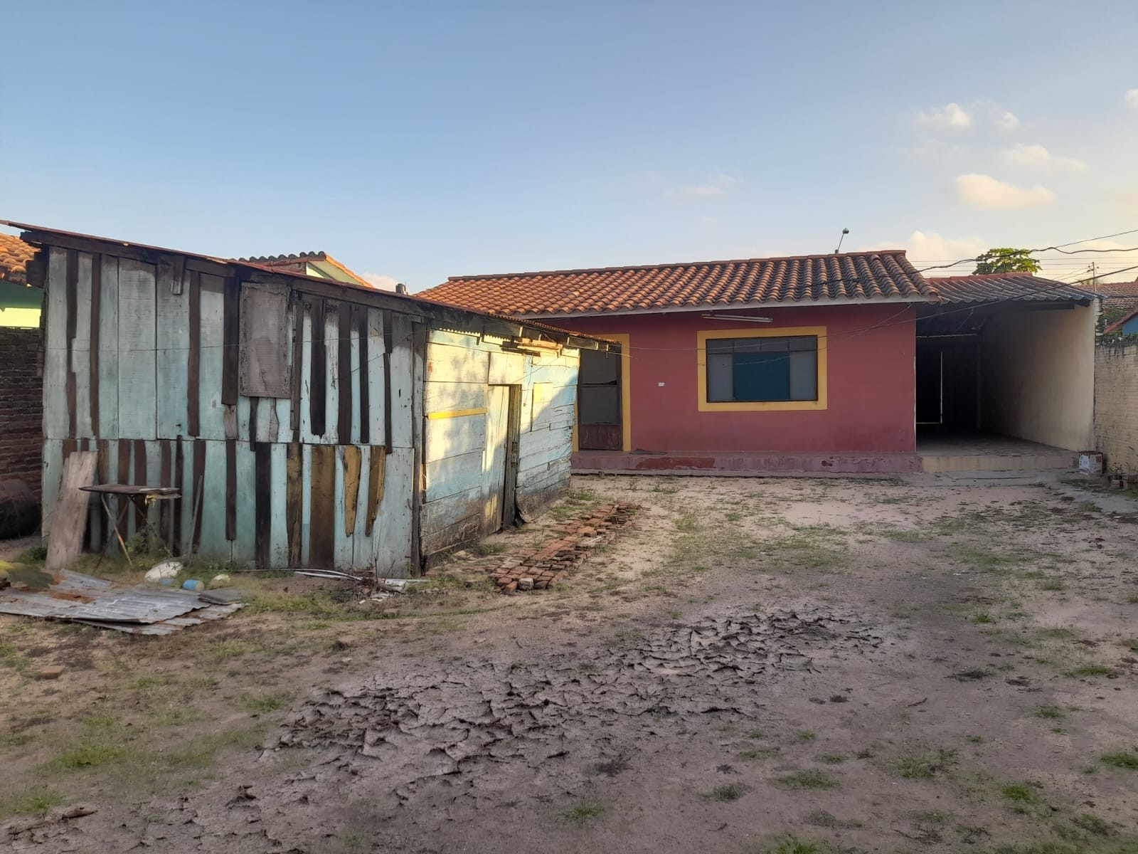 Casa en Entre 7mo y 8vo anillo Norte en Santa Cruz de la Sierra 3 dormitorios 1 baños 2 parqueos Foto 8