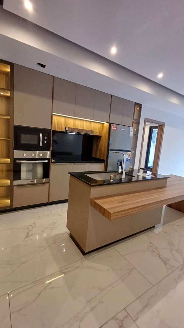 Departamento en Equipetrol en Santa Cruz de la Sierra 2 dormitorios 3 baños  Foto 9