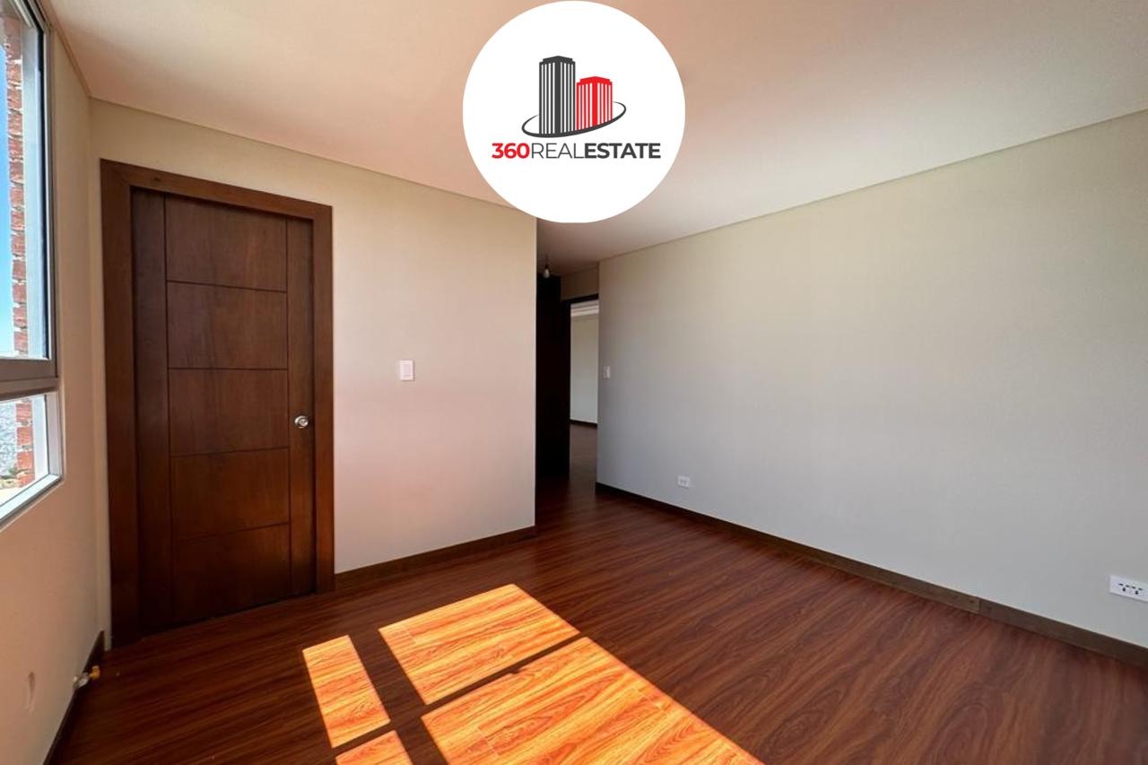 Departamento en Ciudad Satélite en El Alto 3 dormitorios 3 baños 1 parqueos Foto 2