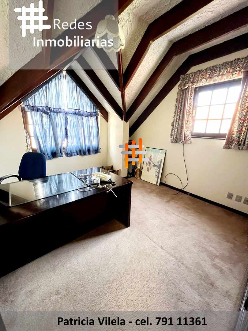 Casa en VentaCASA EN VENTA EN ACHUMANI 4 dormitorios 5 baños 2 parqueos Foto 17