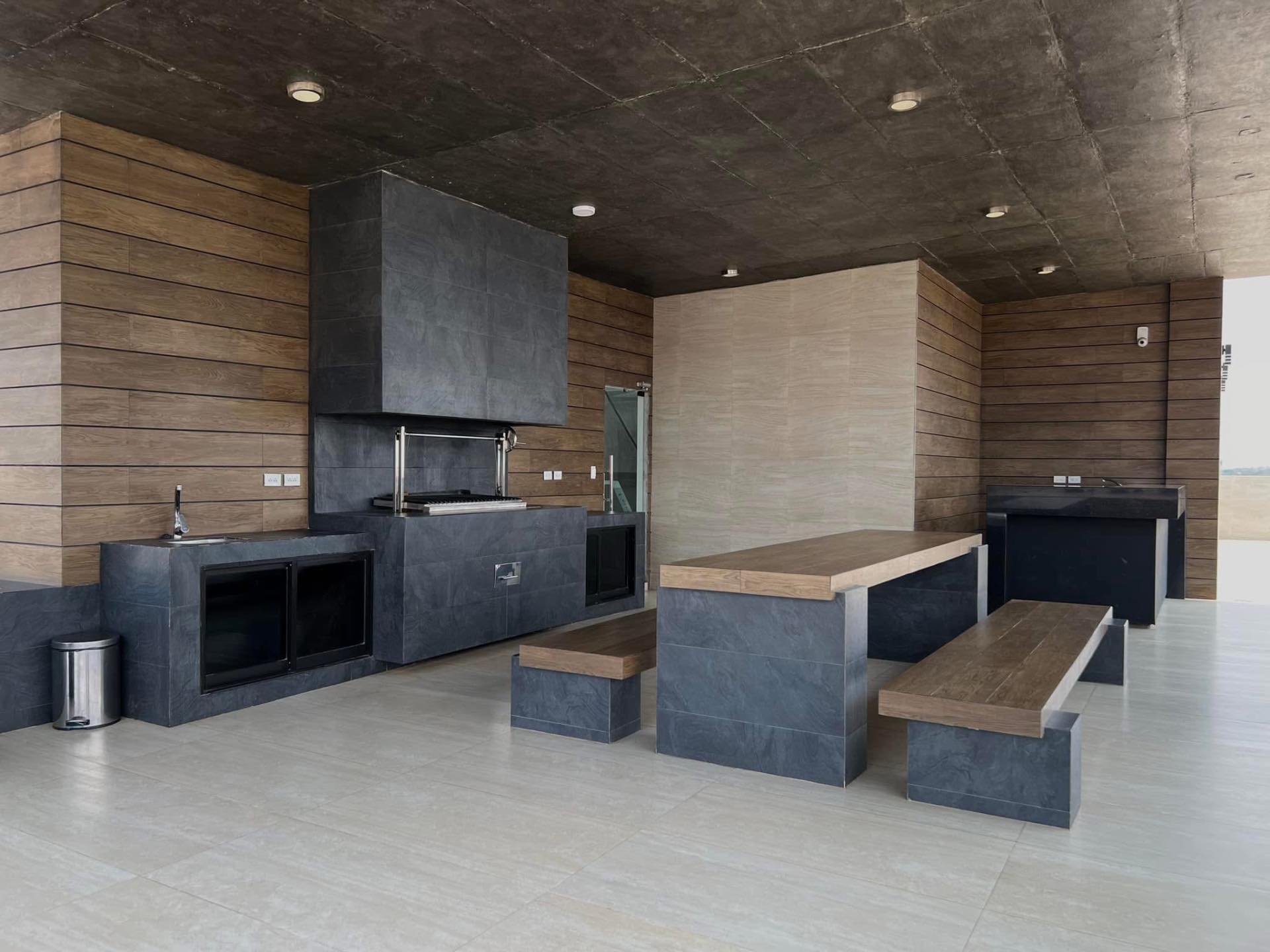 Departamento en AlquilerBarrio sirari a una cuadra del cuarto anillo 2 dormitorios 2 baños  Foto 5