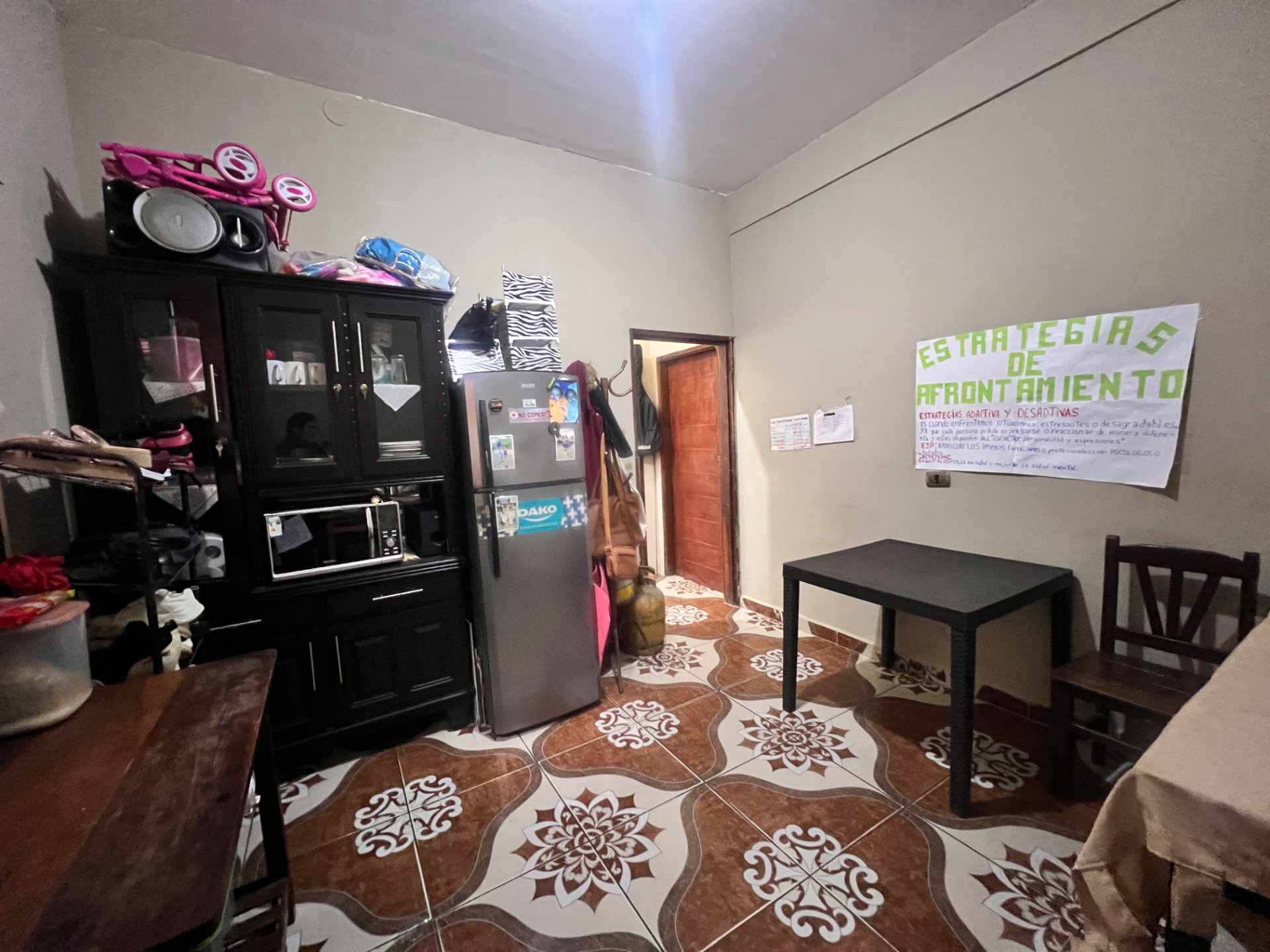 Casa en Entre 7mo y 8vo anillo Norte en Santa Cruz de la Sierra 8 dormitorios 3 baños 2 parqueos Foto 10
