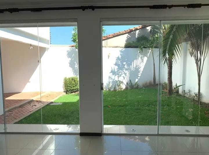 Casa en AlquilerCASA EN ALQUILER/ VENTA - AV. BENI Foto 11