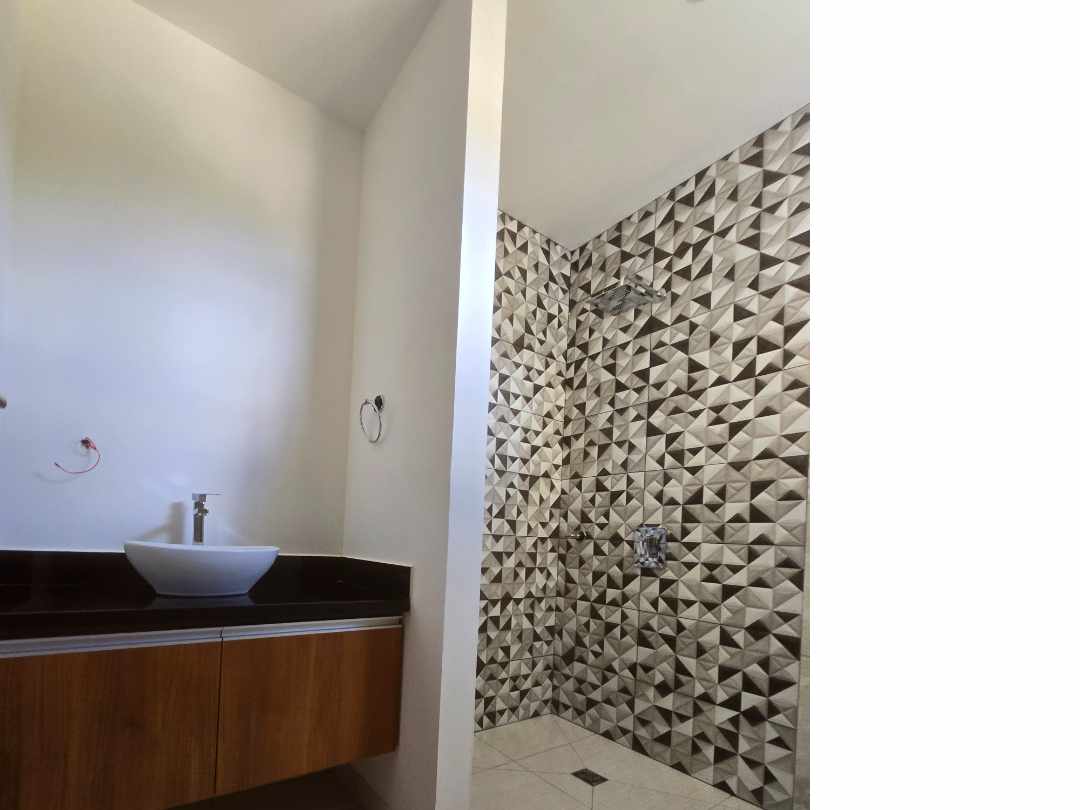 En Venta a $us 235,000 Foto 14