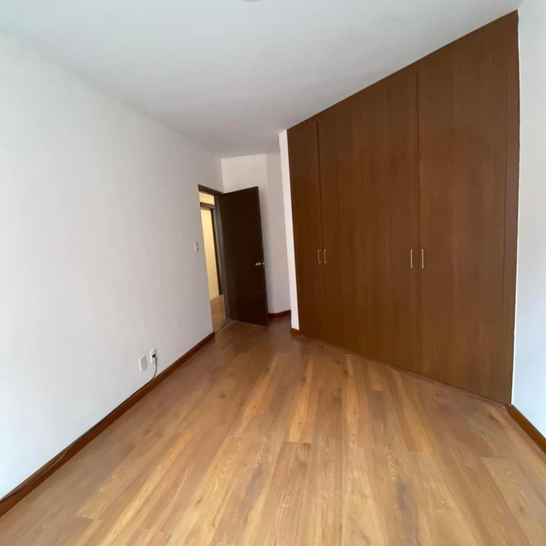 Departamento en VentaAchumani calle 29 2 dormitorios 2 baños 1 parqueos Foto 2