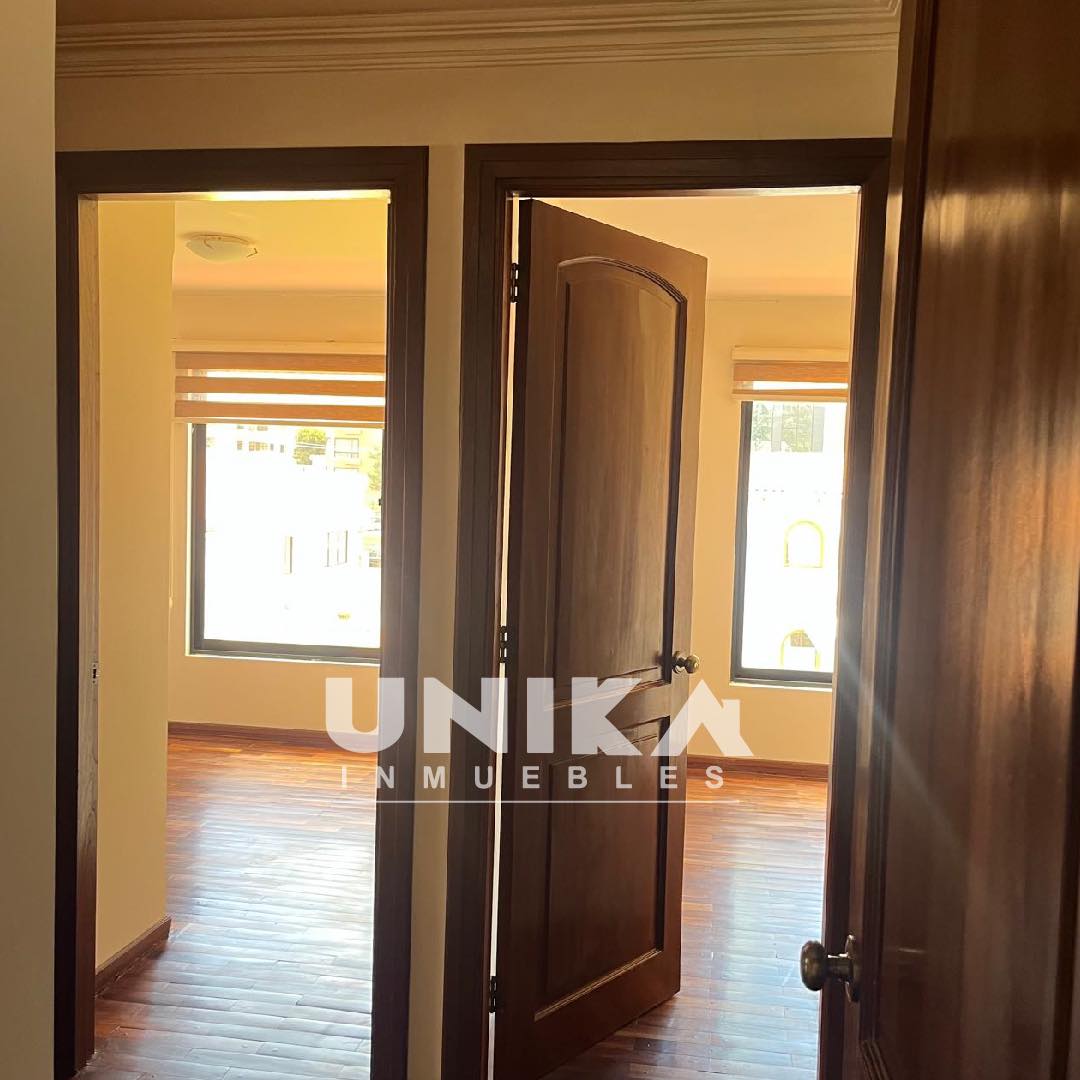 Departamento en Alquiler🔴 ¡PRECIO DE OCASIÓN! CÓMODO Y CÉNTRICO DEPARTAMENTO EN ALQUILER EN EL MEJOR LUGAR DE CALACOTO Foto 9