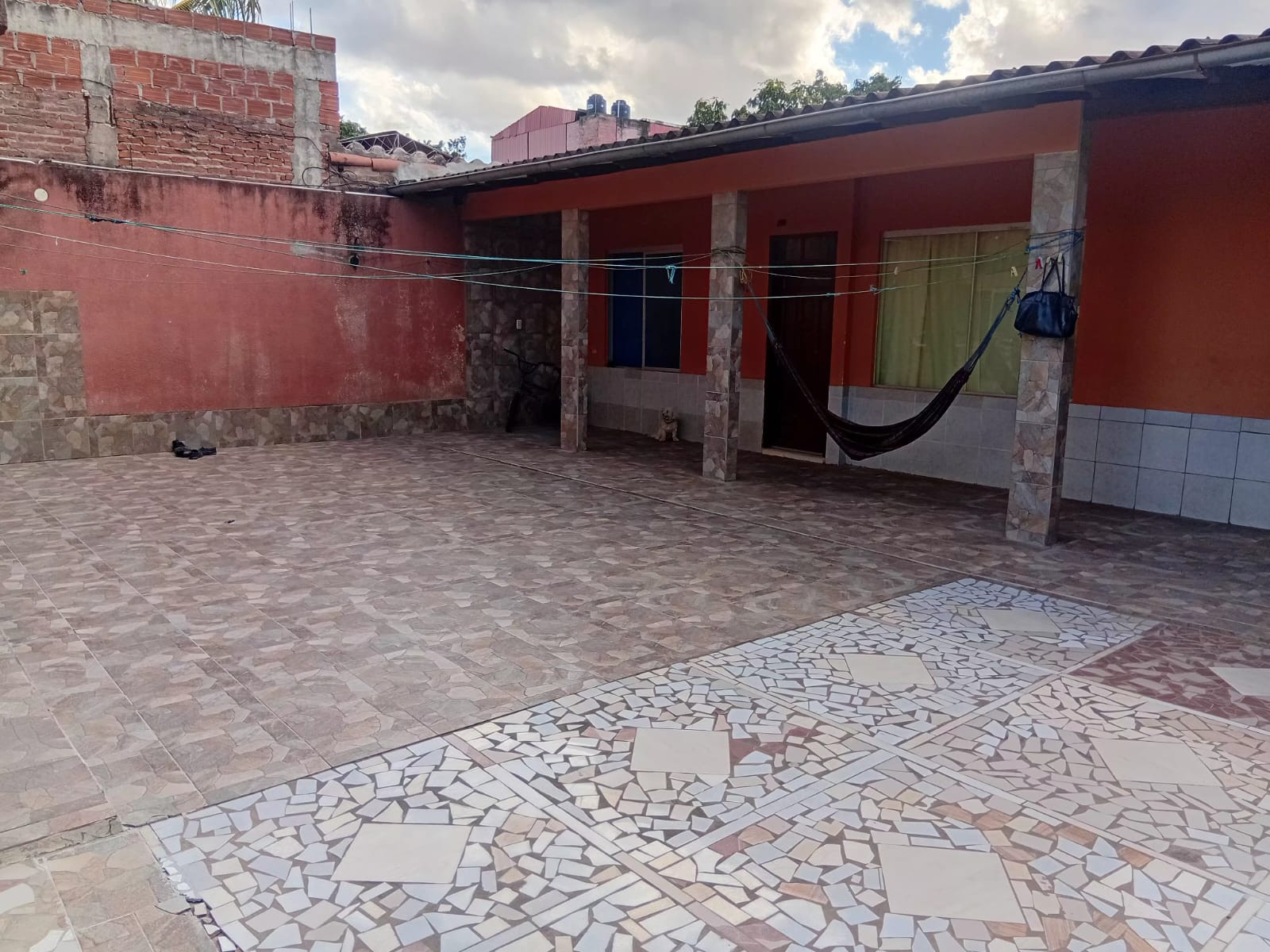 Casa en VentaBarrio el Arenal C/7 #12 6 dormitorios 5 baños 3 parqueos Foto 13