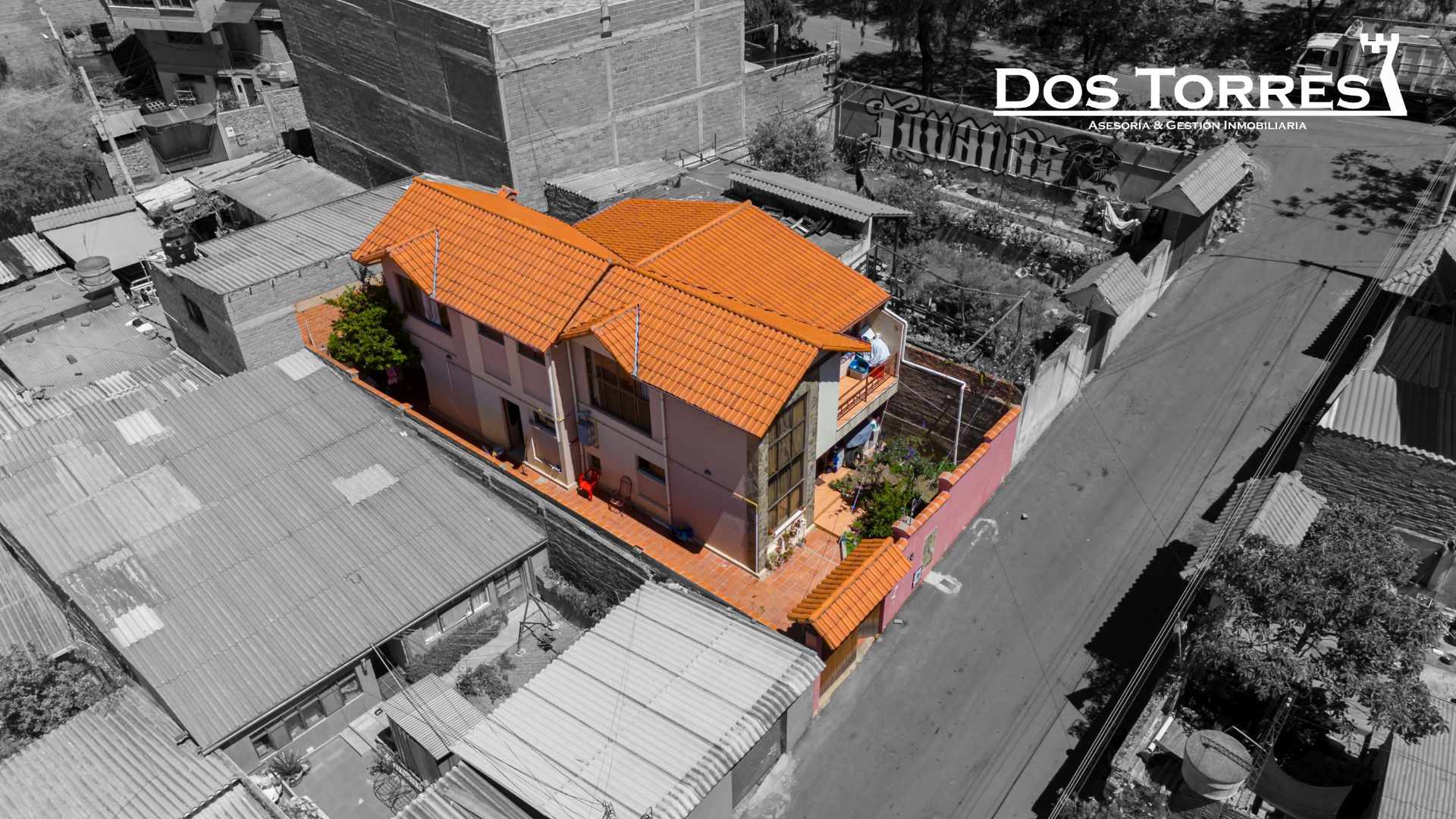 Casa en VentaFrutillar 3 dormitorios 3 baños 2 parqueos Foto 2