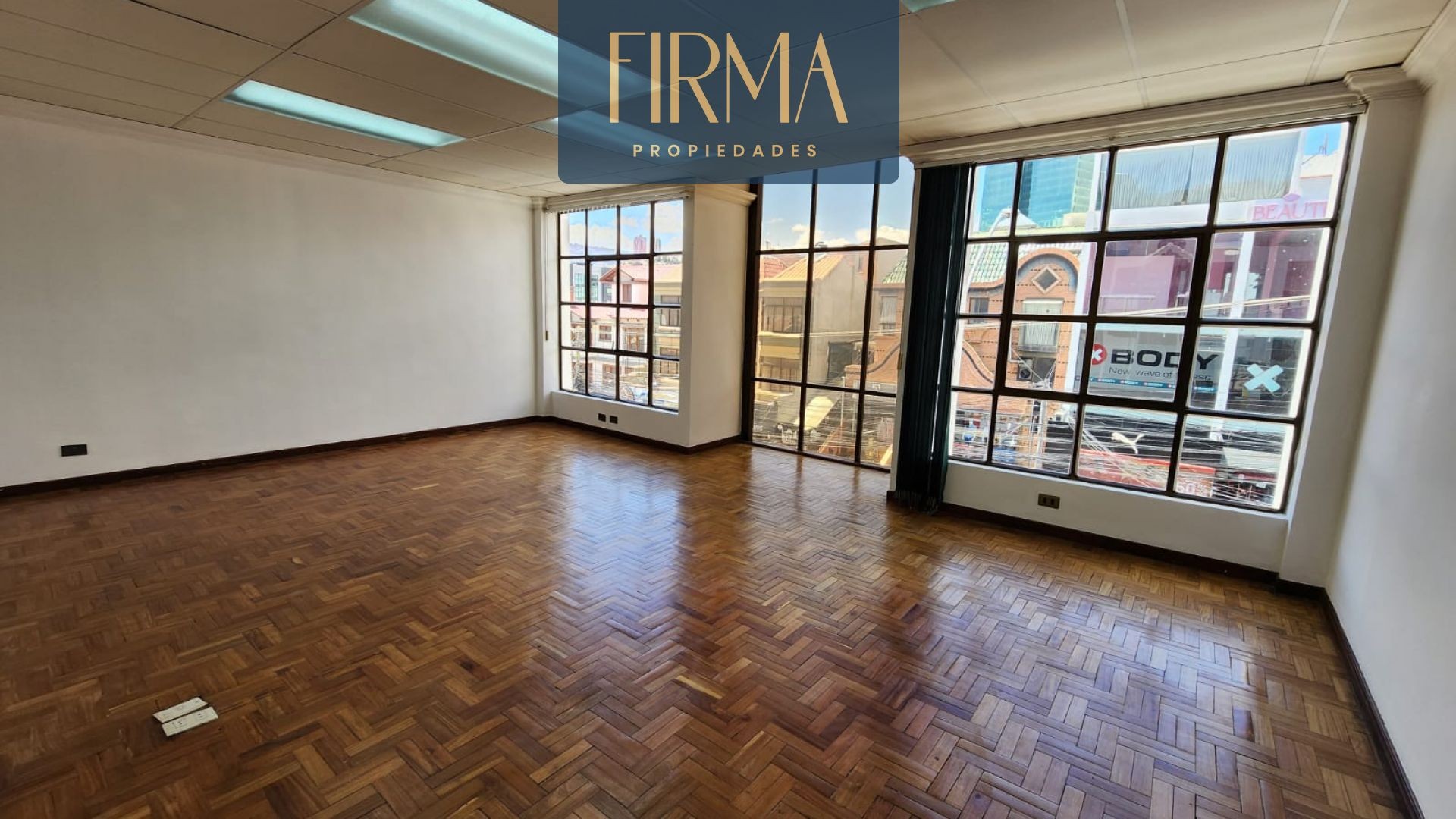 Oficina ALQUILA ESTA OFICINA EN MONTENEGRO, SAN MIGUEL Foto 1