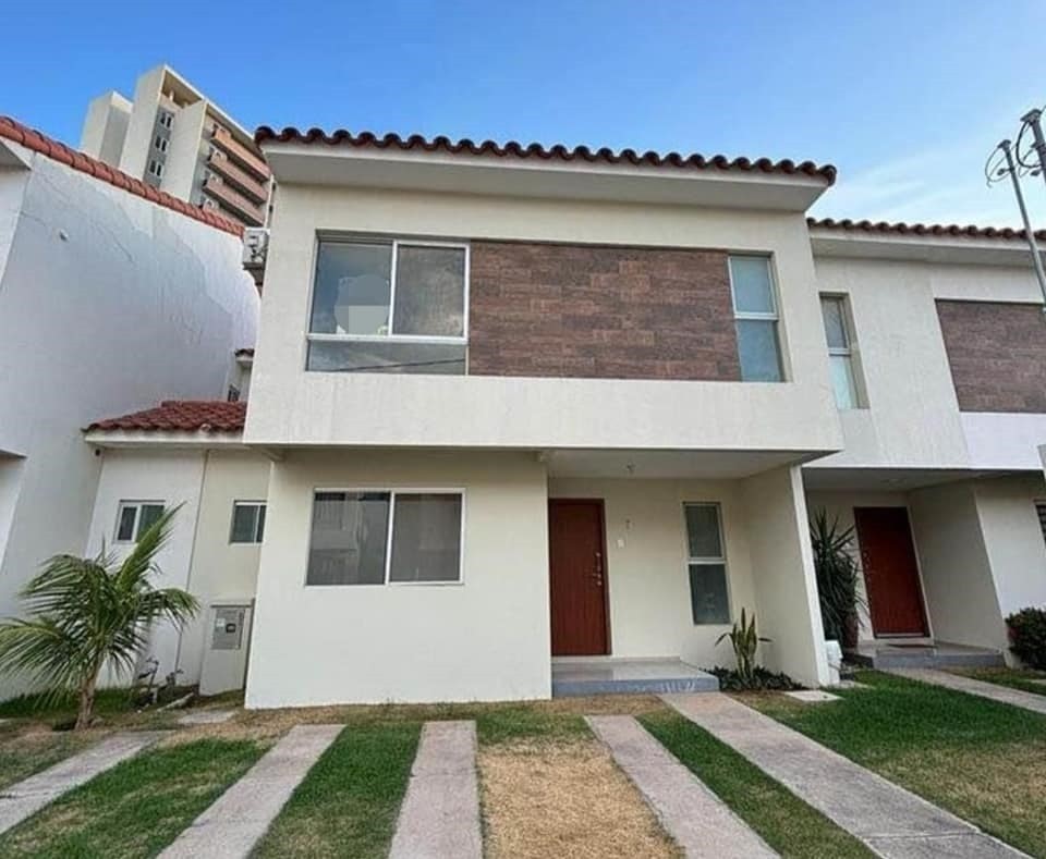 Casa en VentaEntre Pedro Velez y El Remanso Foto 1