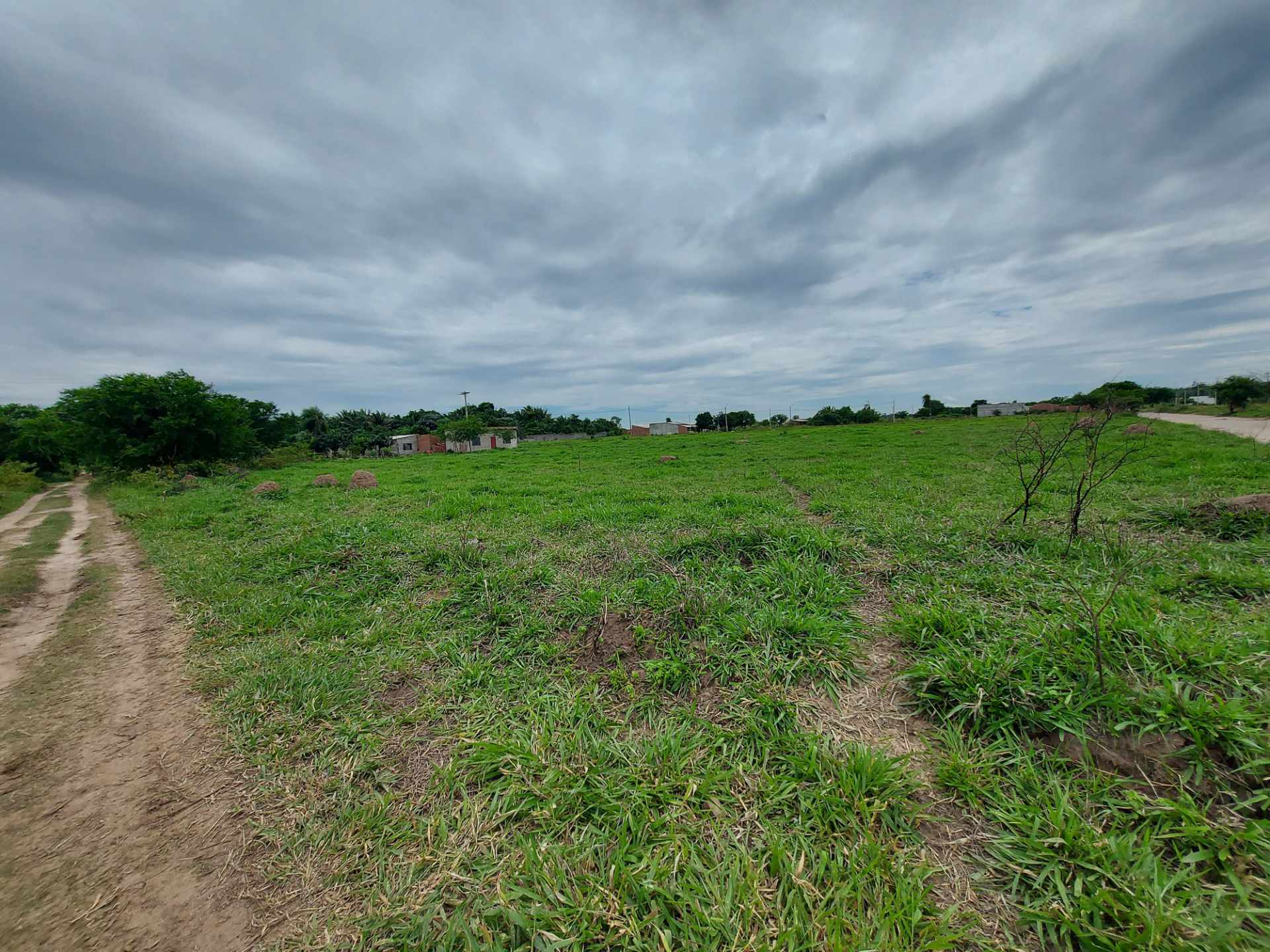 Terreno en Warnes en Warnes    Foto 1