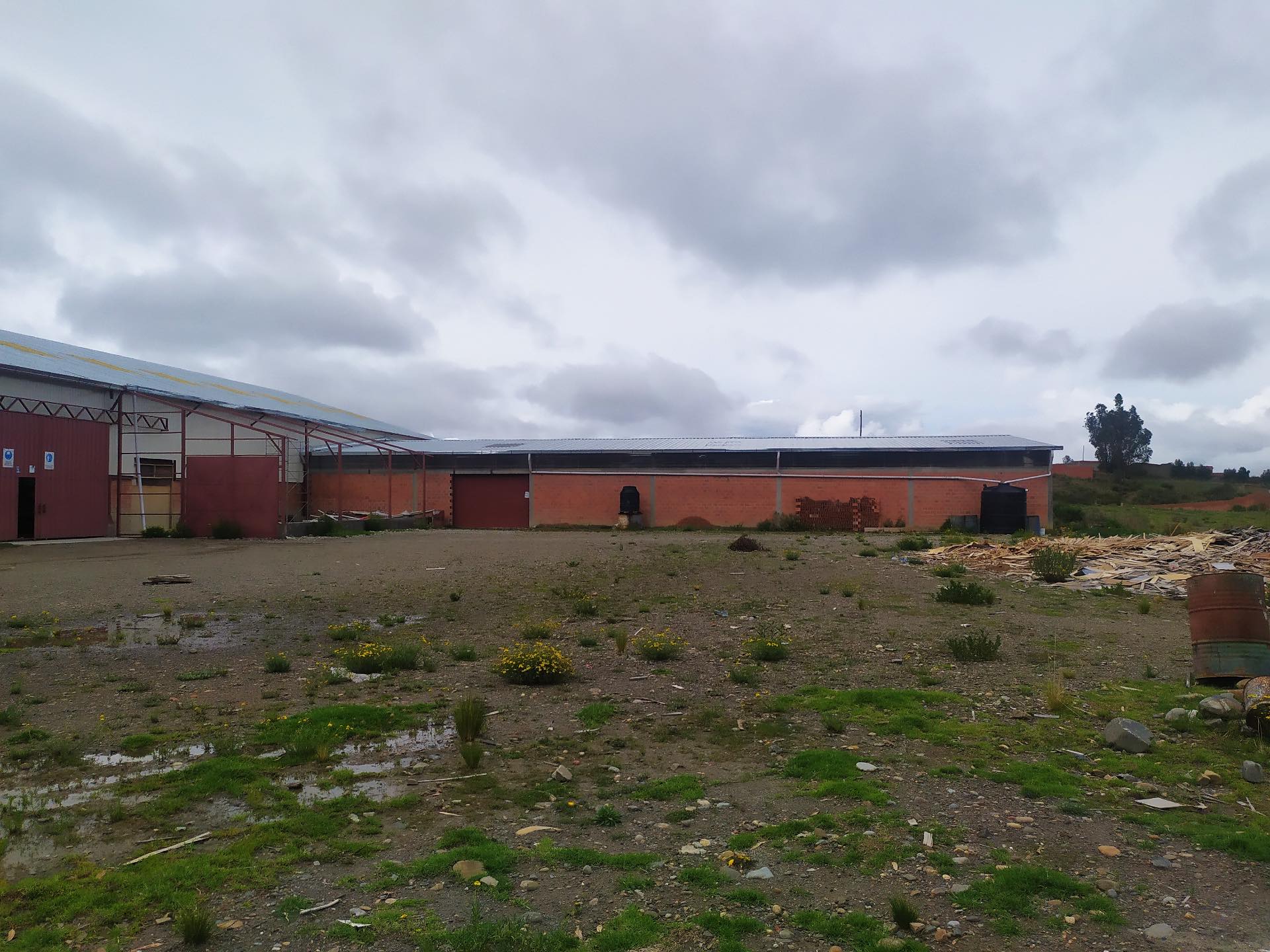 Galpón Achocalla Foto 8