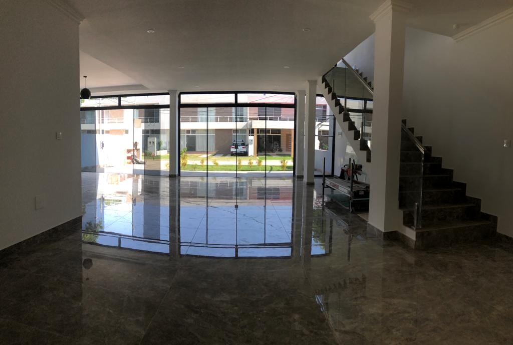 Casa en VentaCondomonio Valle Norte 2 Av. Banzer 8vo anillo 4 dormitorios 3 baños 2 parqueos Foto 16