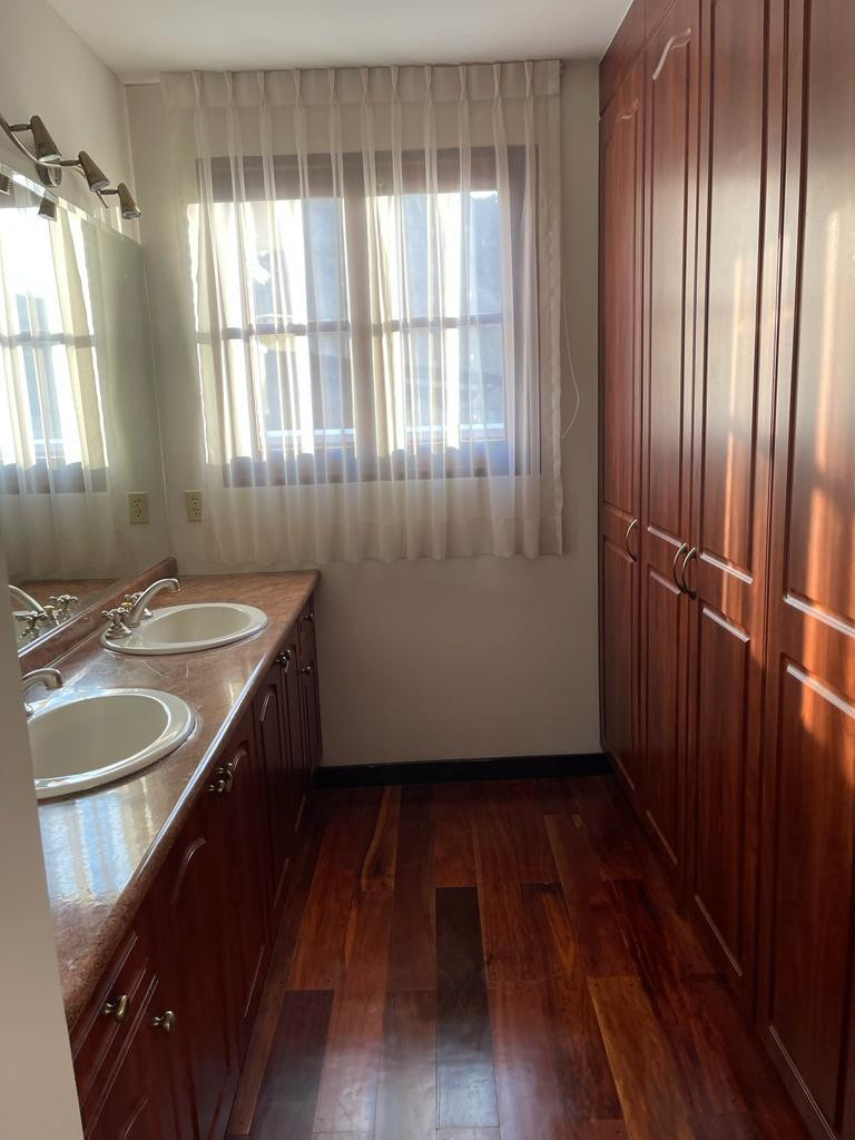 Casa AUQUISAMAÑA, a pasos de San Miguel Foto 6