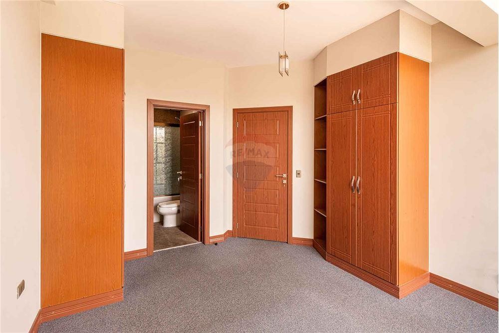 Departamento S/n Av. America Oeste Final - casi Esq. calle Thunupa - Oeste - Cochabamba Foto 10