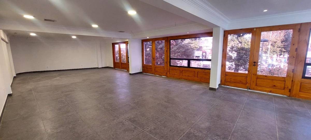 Local comercial en AlquilerSAN MIGUEL CALLE 18 DE CALACOTO Foto 4