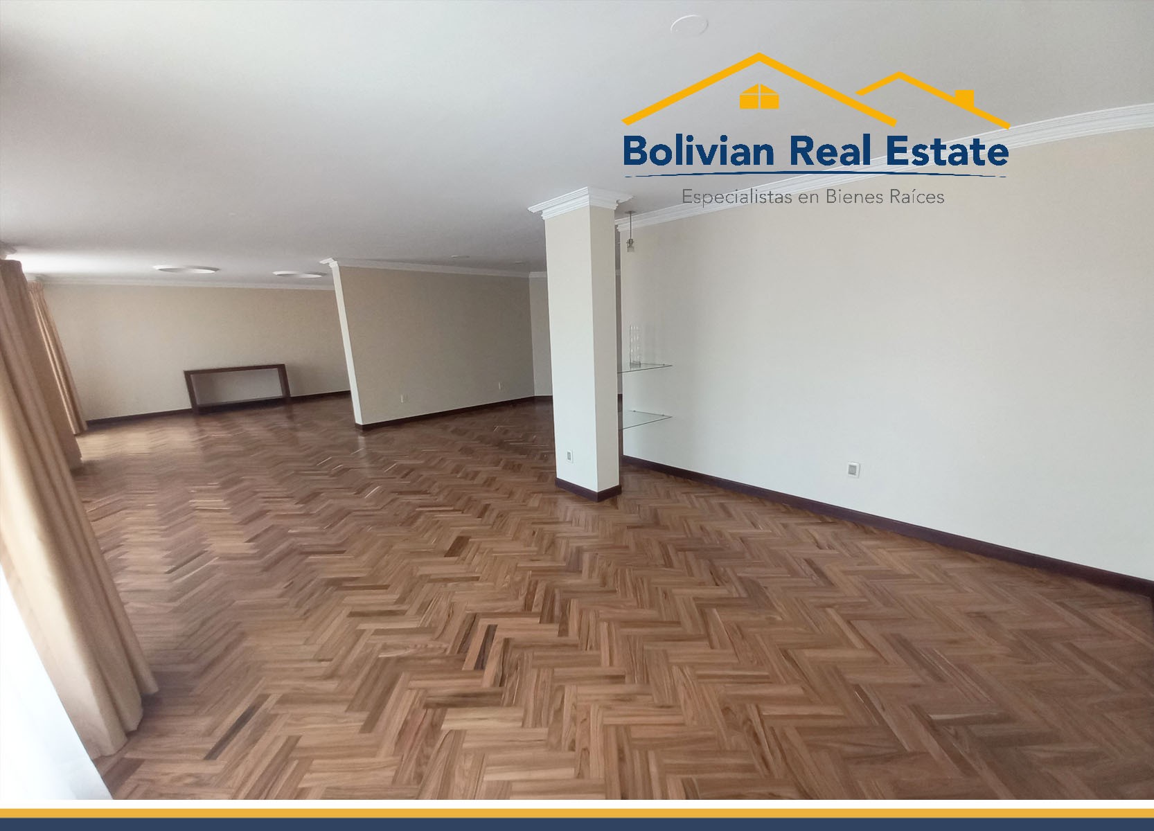 Departamento En venta espectacular Penthouse Dúplex con terraza privada en Calacoto Foto 5