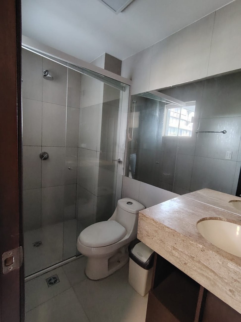 En Alquiler a Bs 3,500 Foto 3