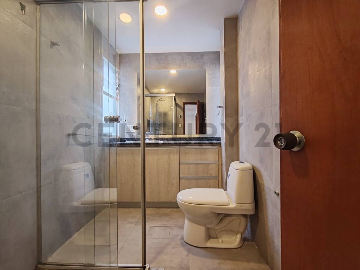 En Alquiler a Bs 11,800 Foto 10