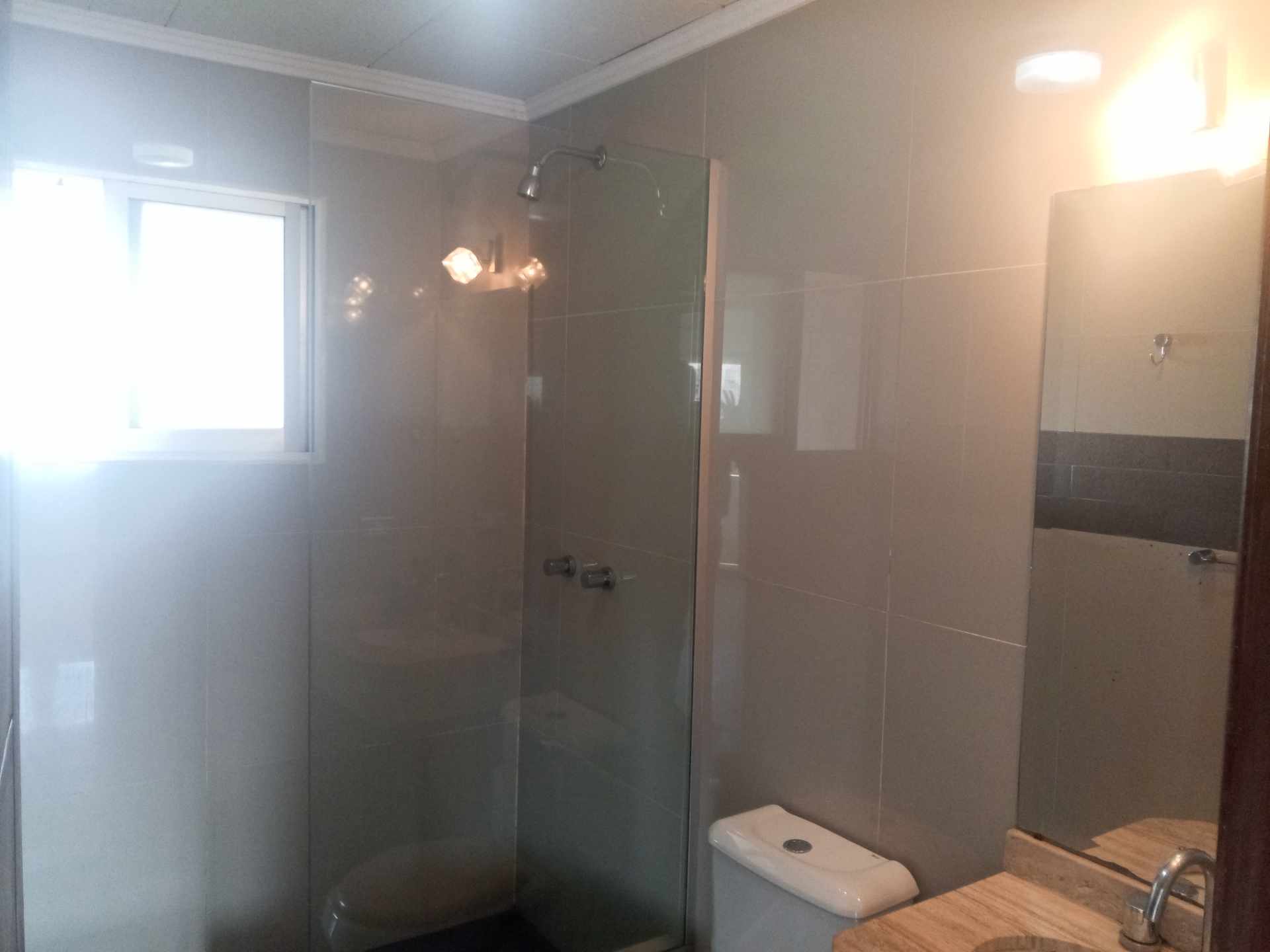 Departamento en VentaCondominio Cupesí, Vendo dpto. 2 dormitorios sin muebles, pet friendly, sobre Av. Ovidio Barbery (2do. y 3er. Anillo), cerca de Zona Isuto e Equipetrol. 2 dormitorios 2 baños 1 parqueos Foto 10