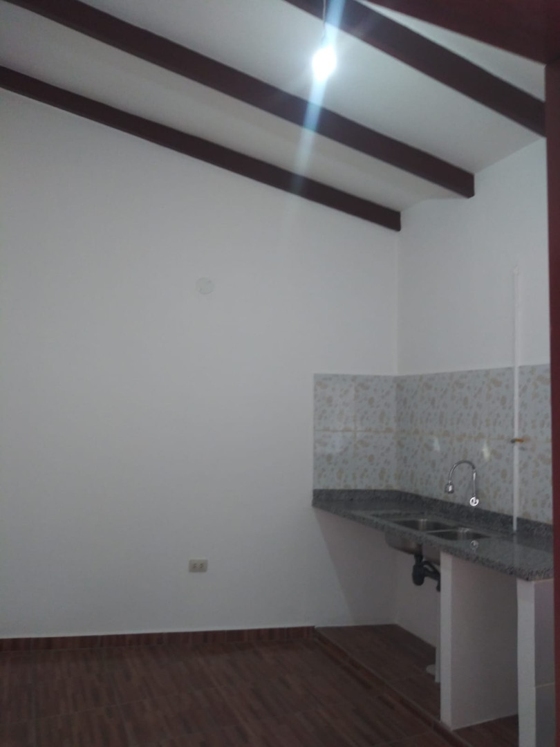 Casa en VentaCASA en VENTA en Pampa de la Isla - Avenida Montecristo (ver ubicacion) 2 dormitorios 1 baños 3 parqueos Foto 13
