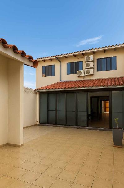 8f9842928424a10bf99d5a5704a595d050b741