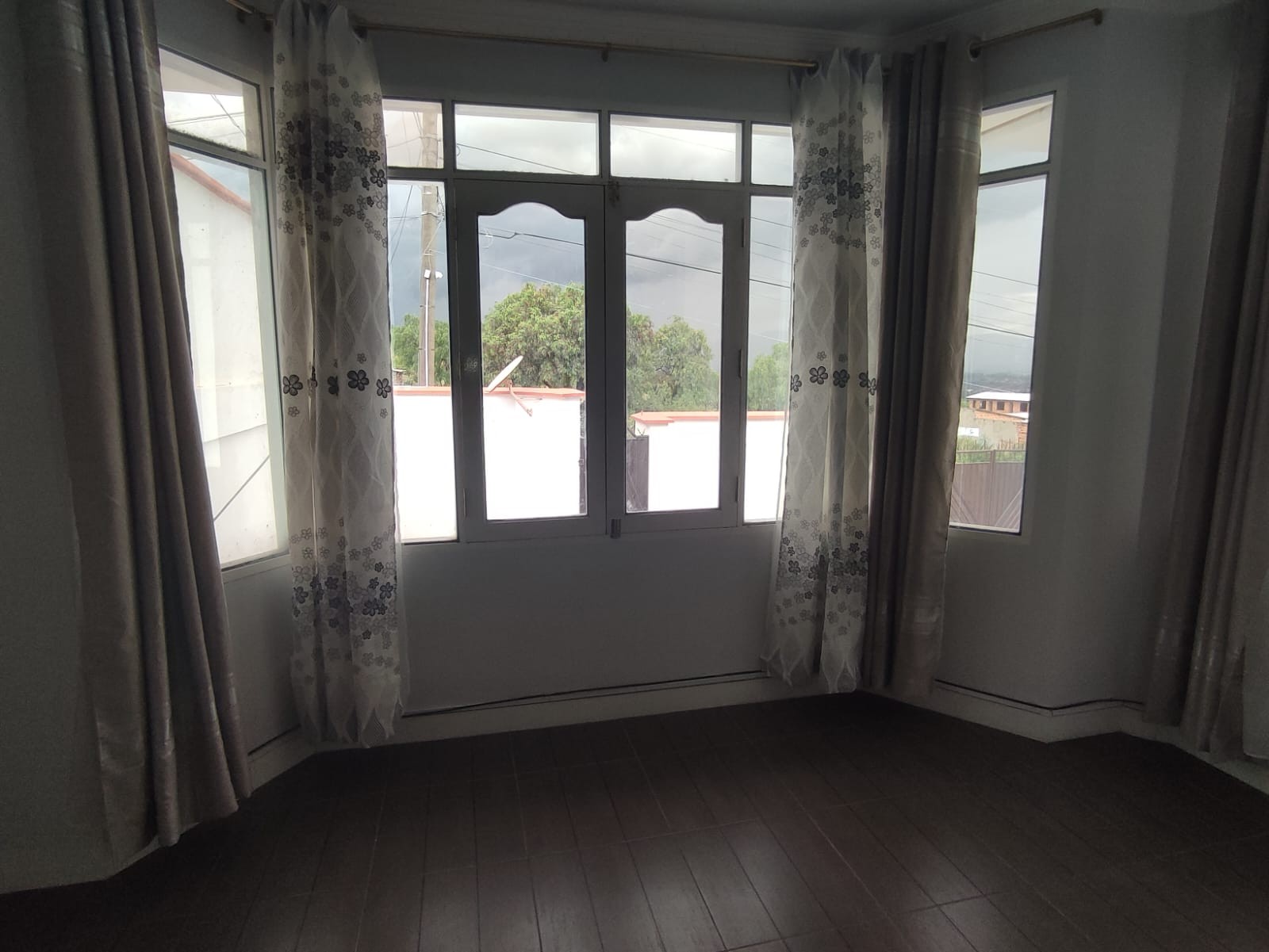 Casa en VentaAMANCAYAS 4 dormitorios 3 baños 4 parqueos Foto 10