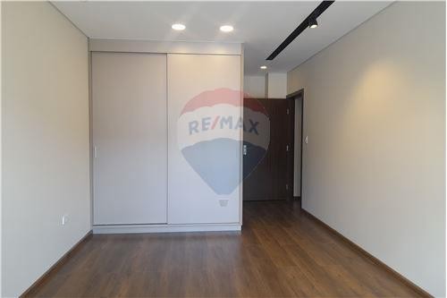 Departamento en Aranjuez en Cochabamba 3 dormitorios 4 baños 1 parqueos Foto 30