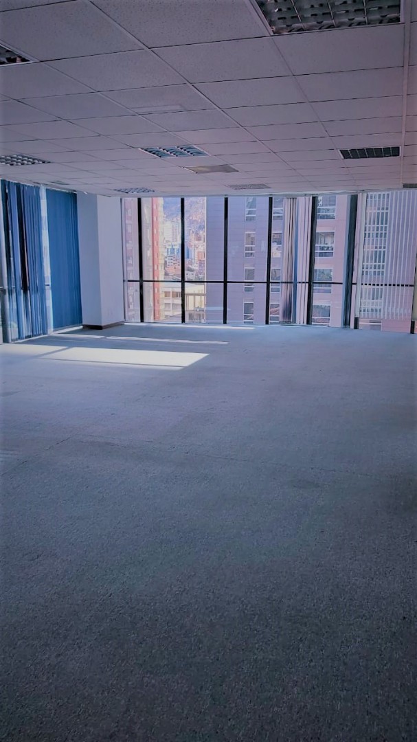 Oficina OFICINAS EN ALQUILER INMEDIACIONES PLAZA AVAROA Foto 3