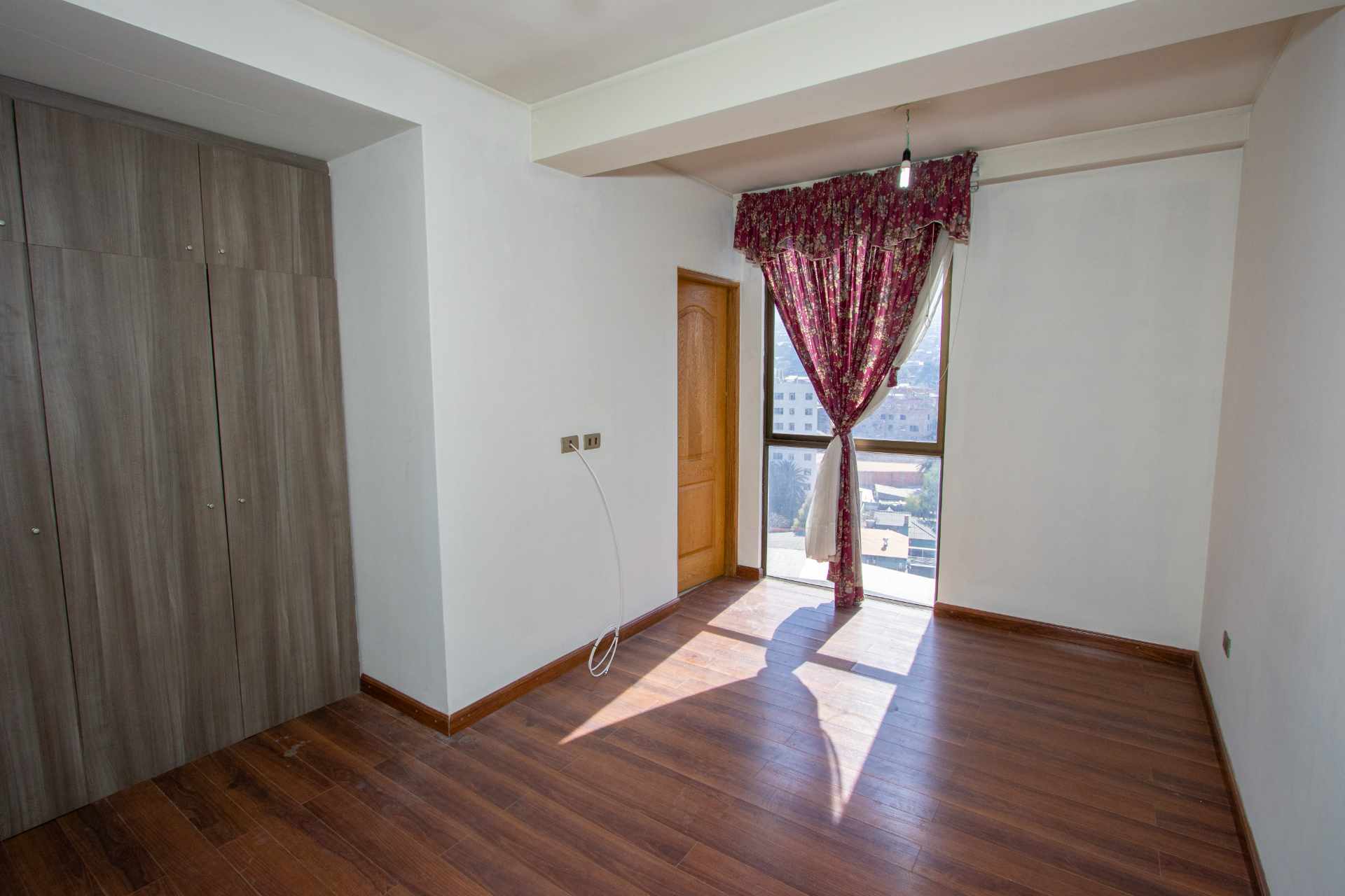 Departamento en Cala Cala en Cochabamba 3 dormitorios 4 baños 1 parqueos Foto 9