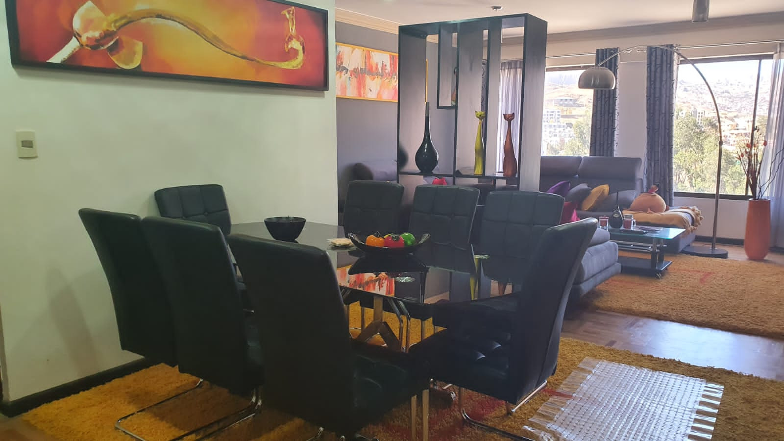 Departamento en VentaACHUMANI, inicio LAS LOMAS 3 dormitorios 3 baños 1 parqueos Foto 9