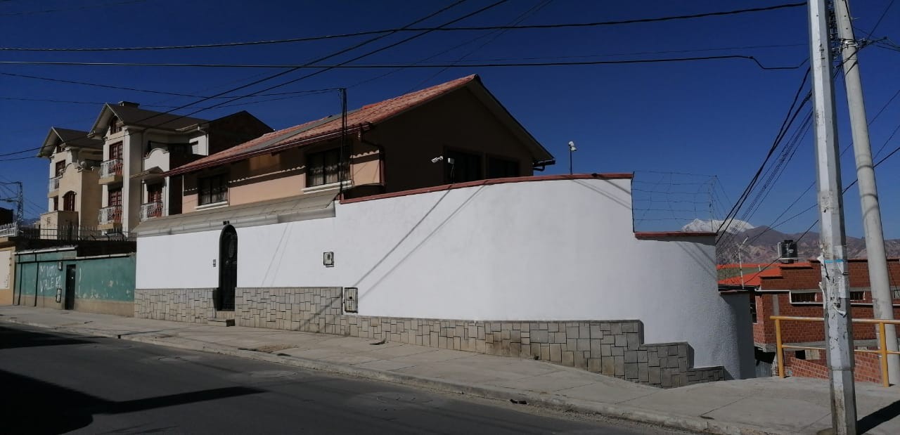 Casa en Sopocachi en La Paz 4 dormitorios 2 baños  Foto 1