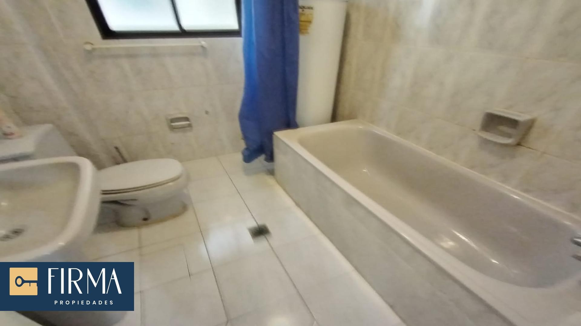 Departamento en San Jorge en La Paz 4 dormitorios 4 baños 1 parqueos Foto 19