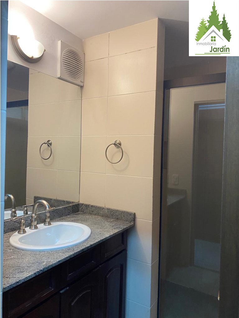 En Venta a $us 240,000 Foto 13