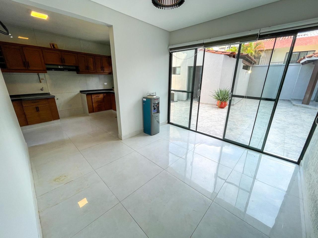 En Venta a $us 330,000 Foto 10