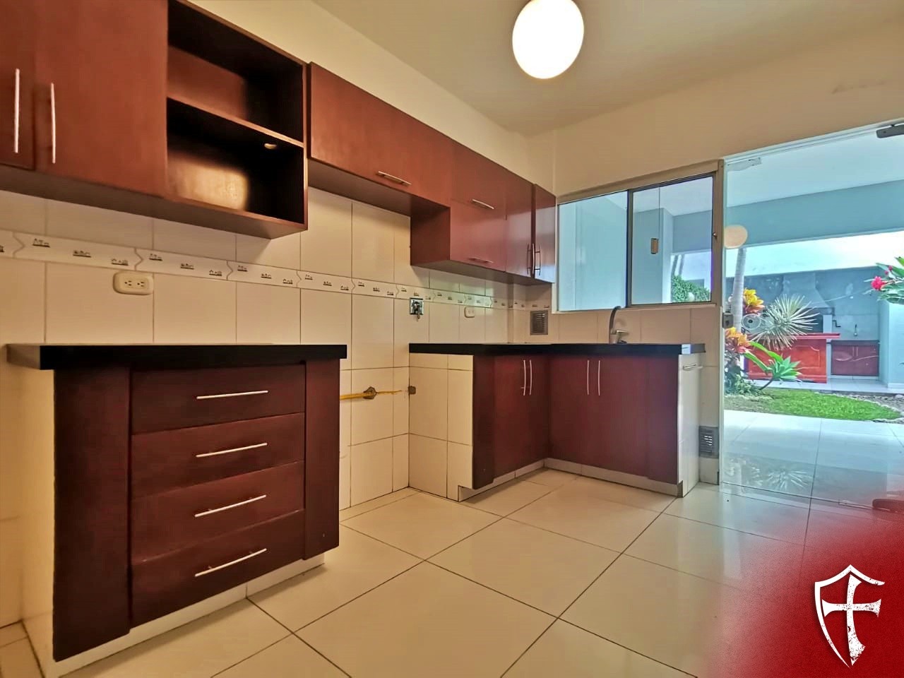 Casa en AlquilerAvenida Radial 19 Foto 12