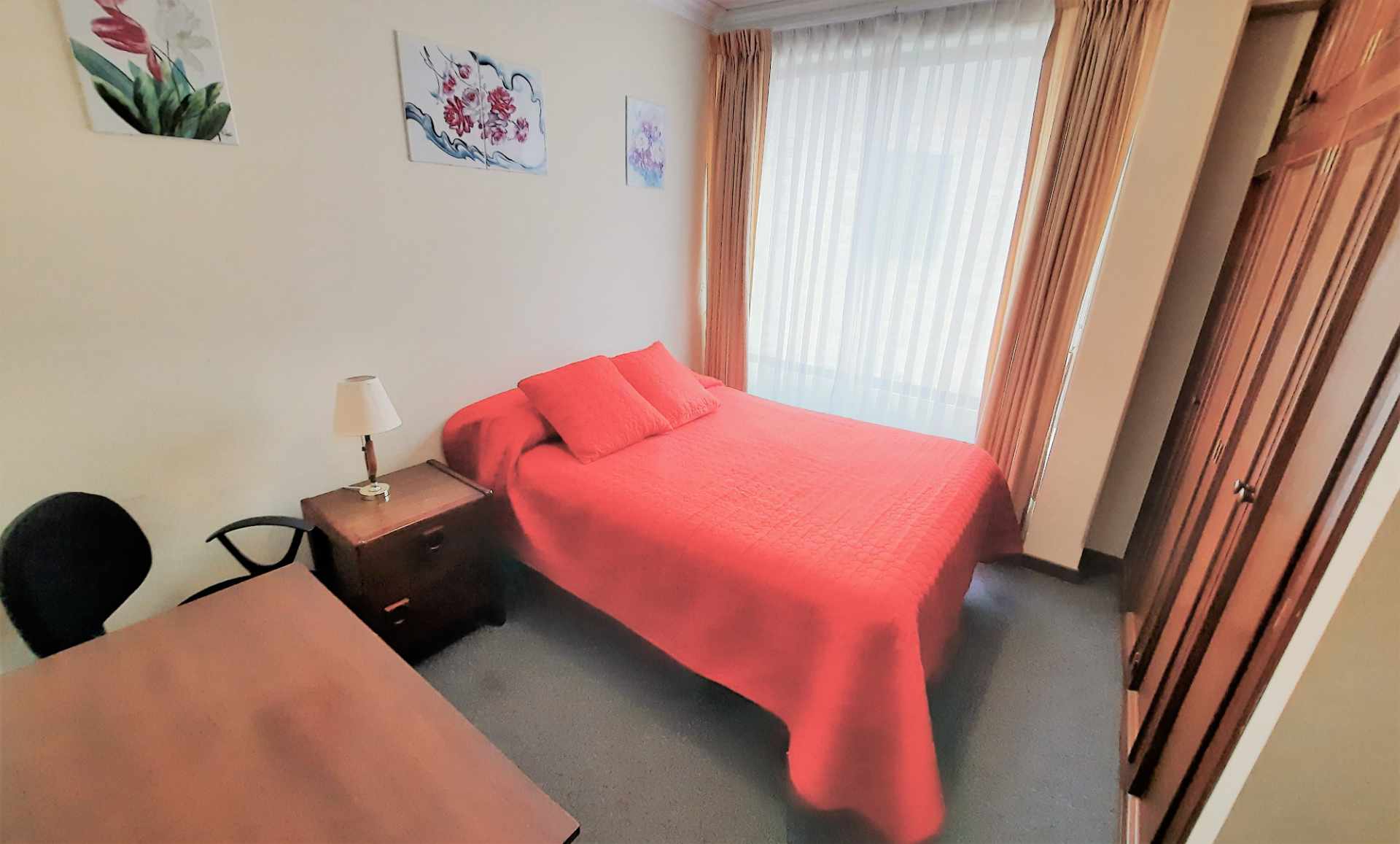 Departamento en AlquilerCalle 24 de Calacoto con Av. Ballivián 4 dormitorios 4 baños  Foto 40