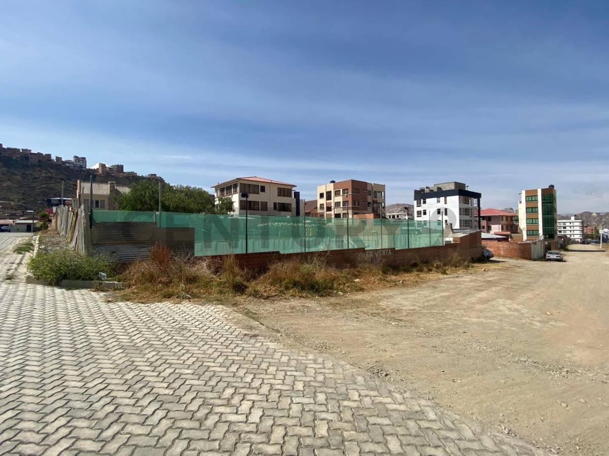 Terreno en VentaIRPAVI AV. COSTANERA CALLE 11    Foto 2