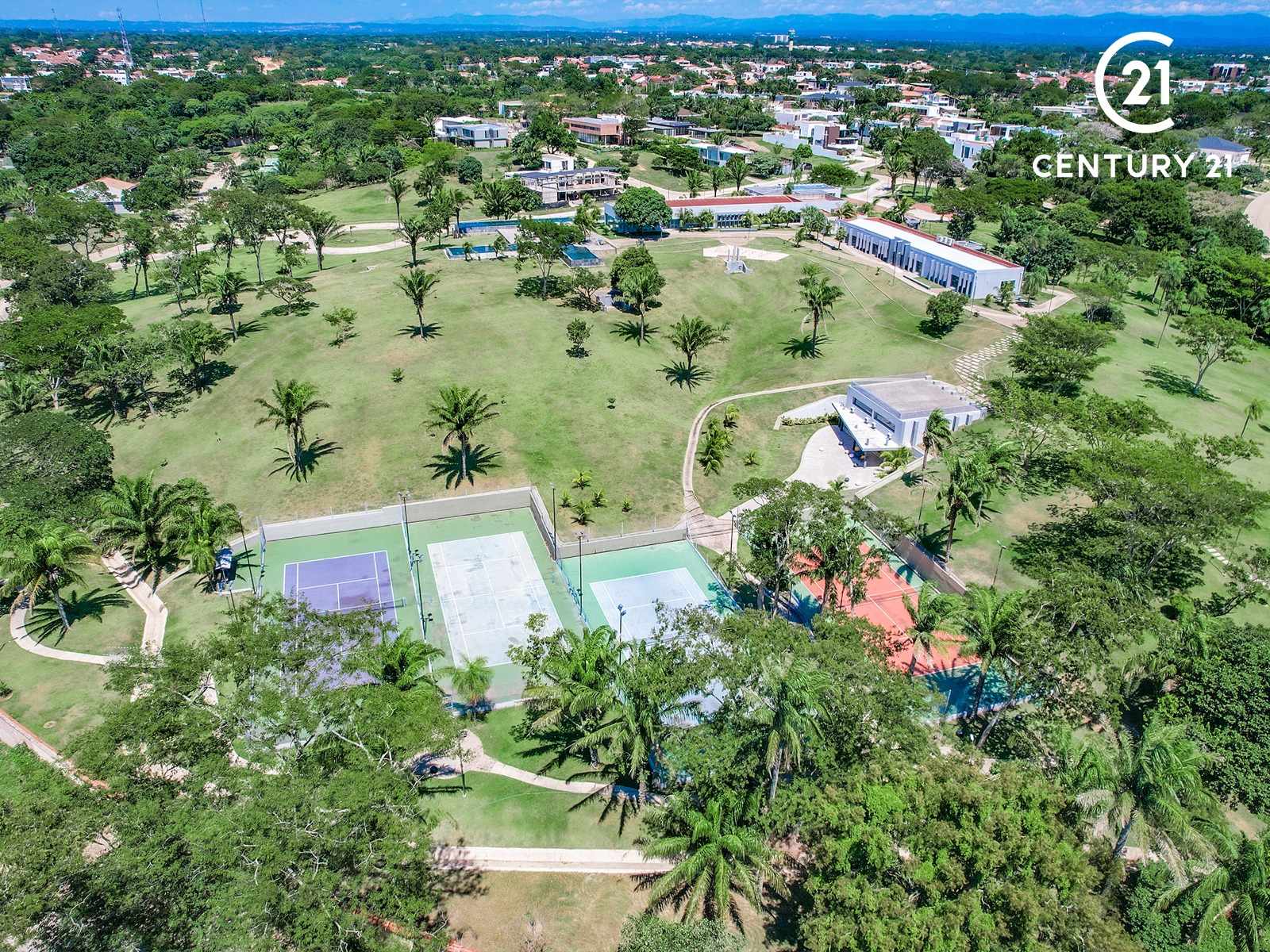 Terreno en VentaLa Hacienda del Urubó    Foto 5