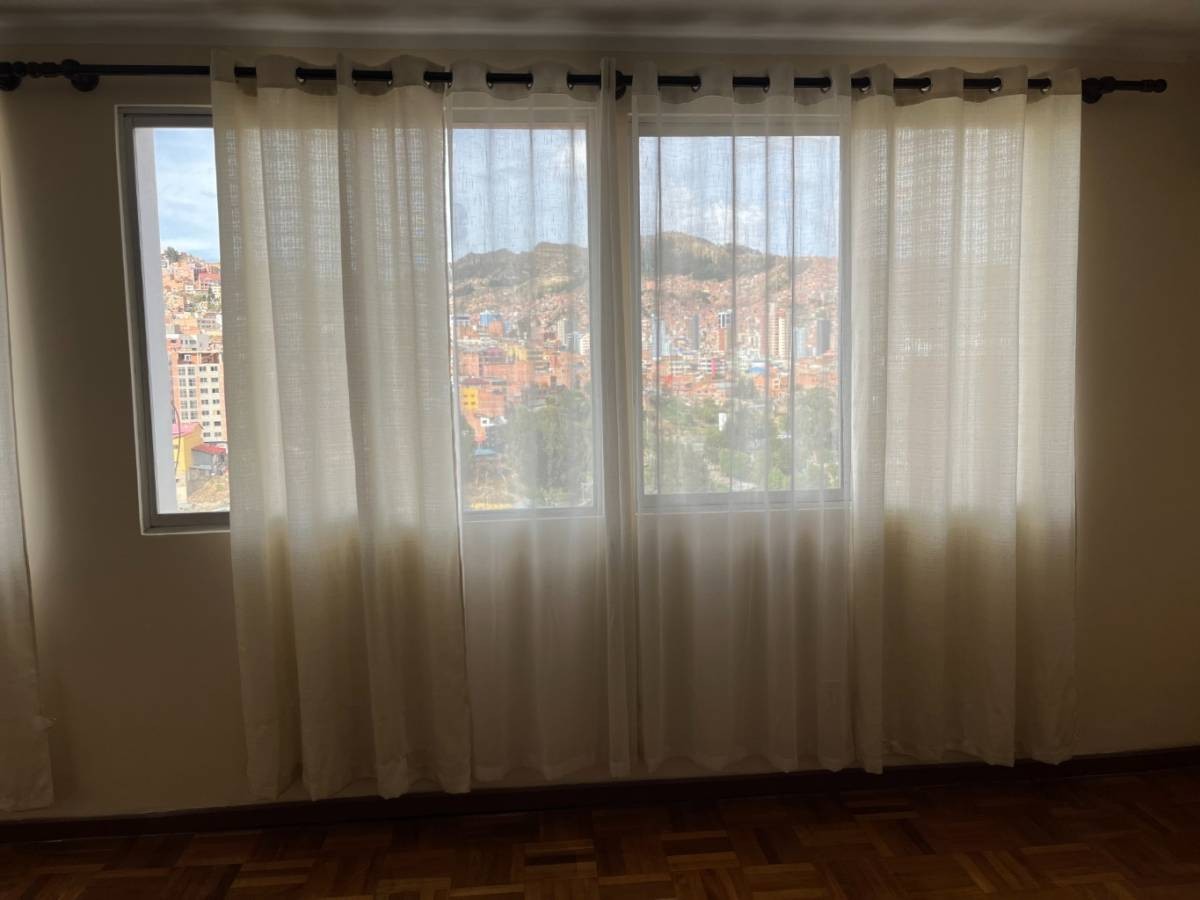 En Alquiler a Bs 4,500 Foto 7