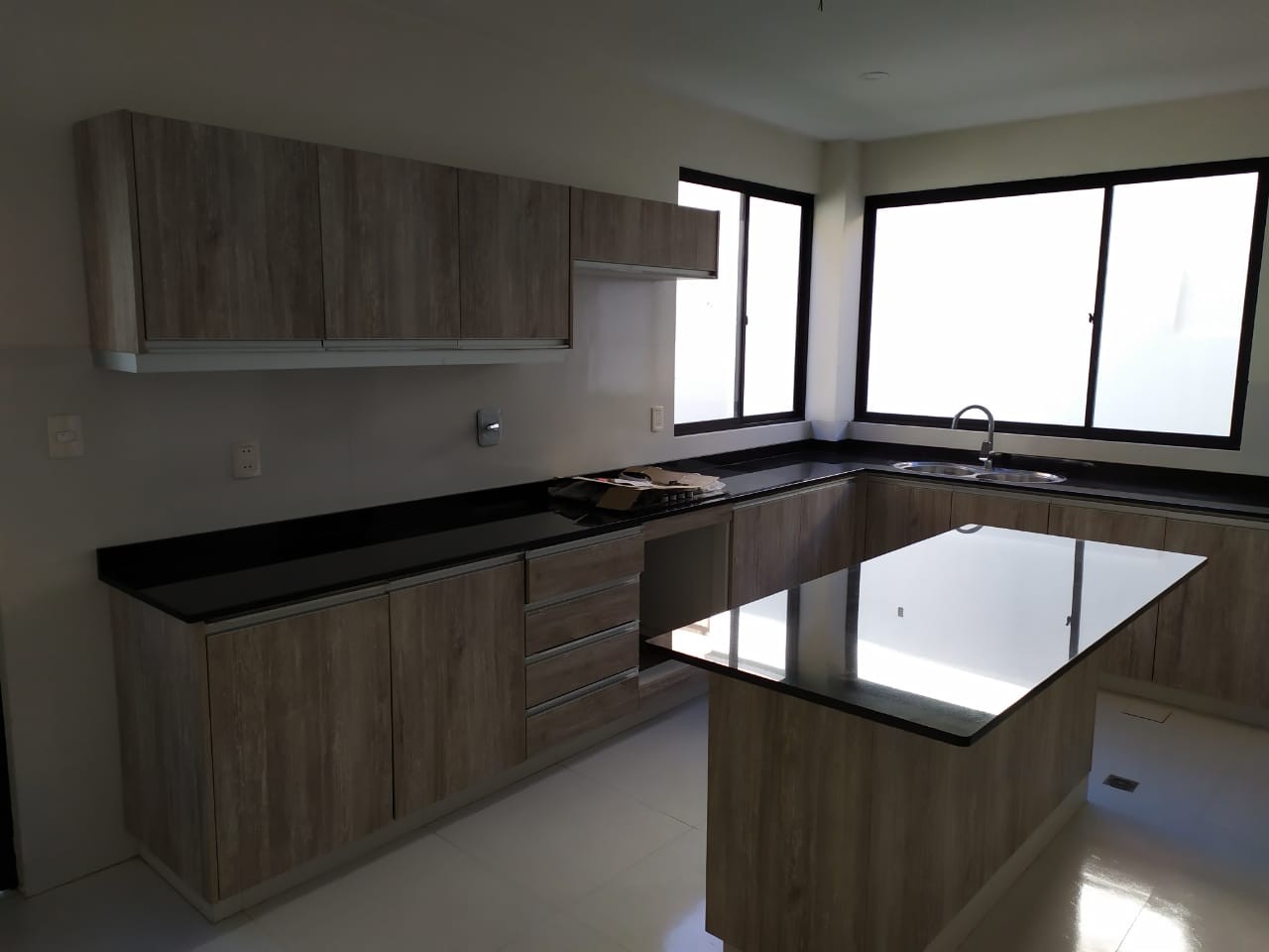 Casa en Achumani en La Paz 3 dormitorios 4 baños 2 parqueos Foto 13