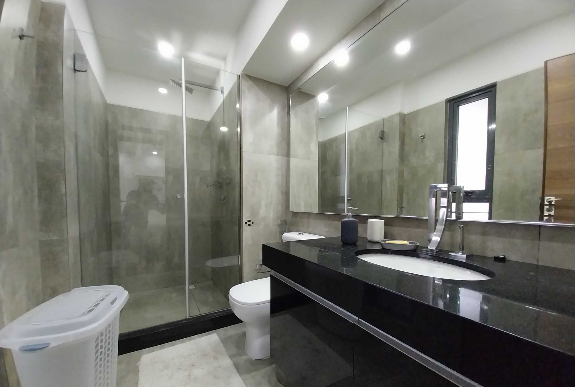 Departamento en Equipetrol en Santa Cruz de la Sierra 2 dormitorios 2 baños 1 parqueos Foto 4