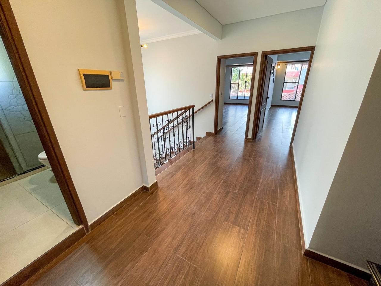 En Venta a $us 330,000 Foto 2