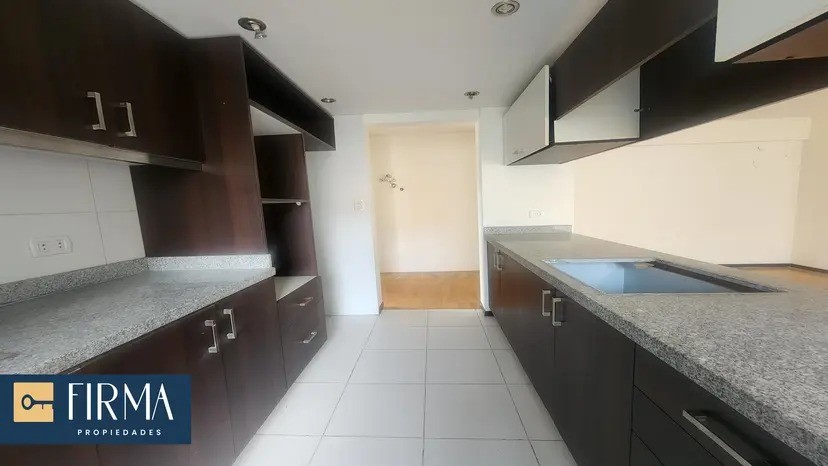 Departamento en VentaDEPARTAMENTO EN VENTA EN COTA COTA Foto 8