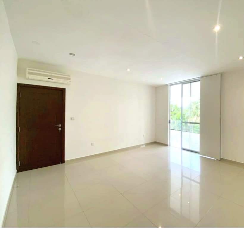 Casa en AlquilerURUBÓ 
Condominio Colinas del Urubó 
Sector 1 Foto 19