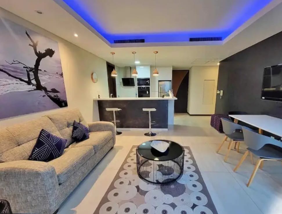 Departamento en AlquilerEquipetrol Departamento de 2 Dormitorios Amoblado en 7500Bs 2 dormitorios 2 baños 1 parqueos Foto 4